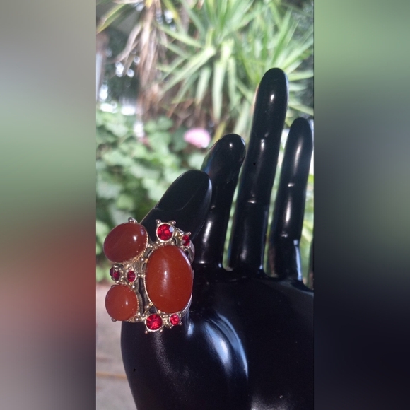 Vintage RUBY & Carnelian Agate Ring - Picture 9 of 16